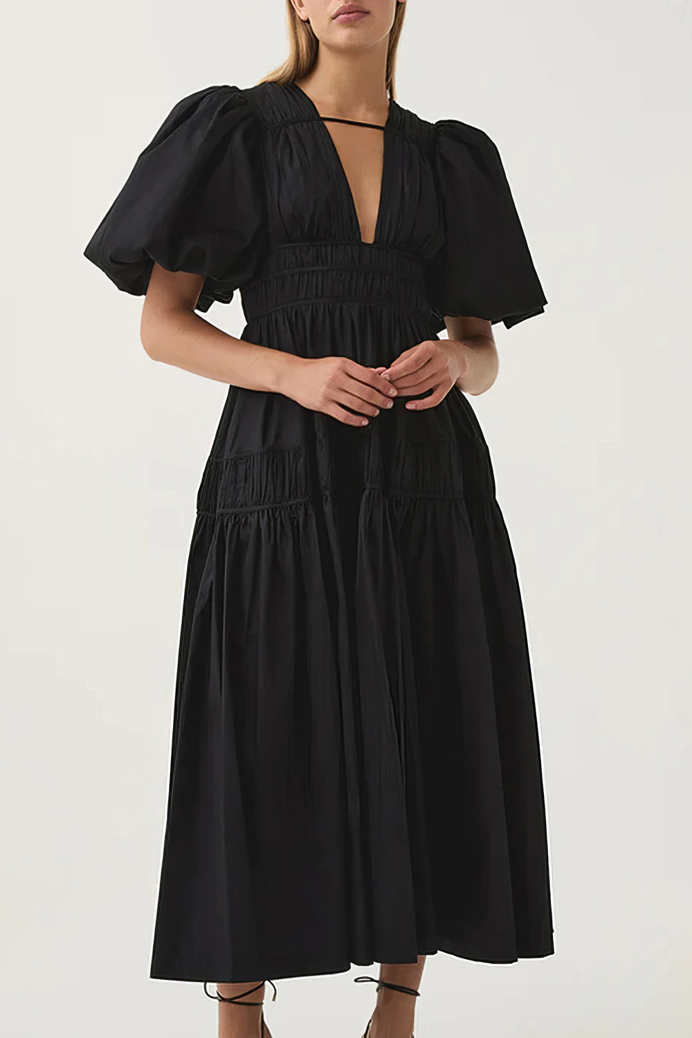 Elegant Midi Dress with Puffed Sleeves