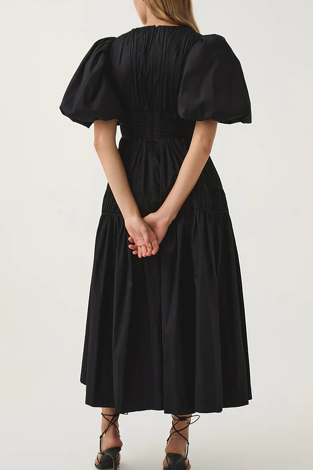 Elegant Midi Dress with Puffed Sleeves