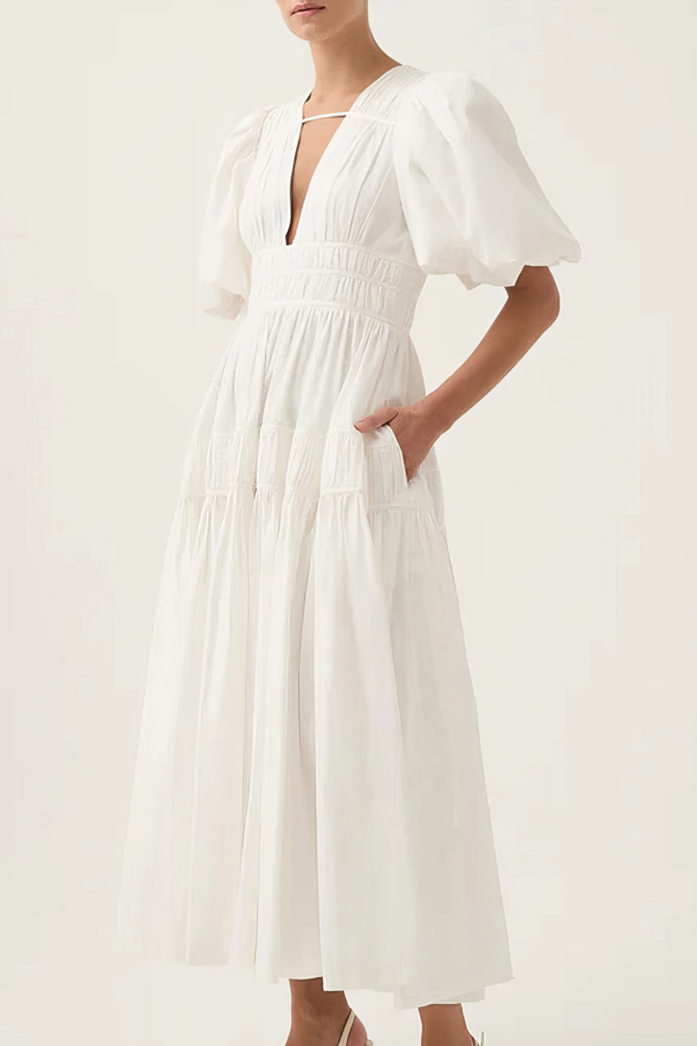 Elegant Midi Dress with Puffed Sleeves