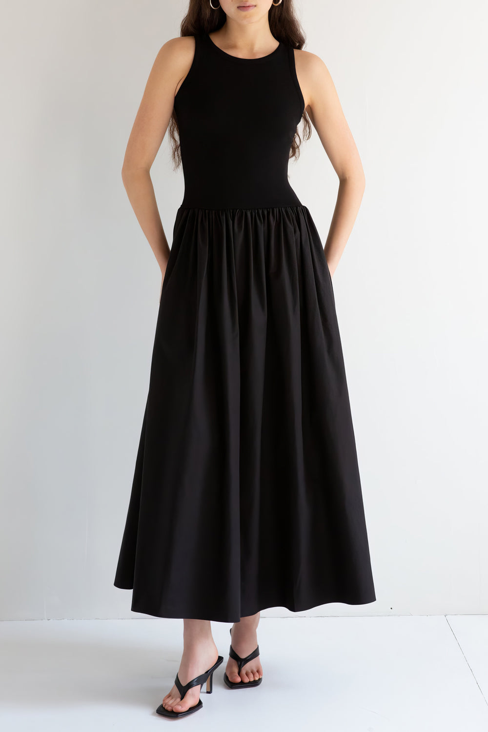 Sleeveless Flared Skirt Maxi Dress