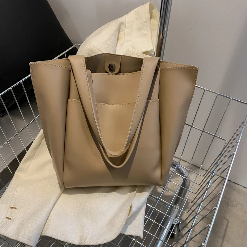 CLARÉ™ | SHOPPER