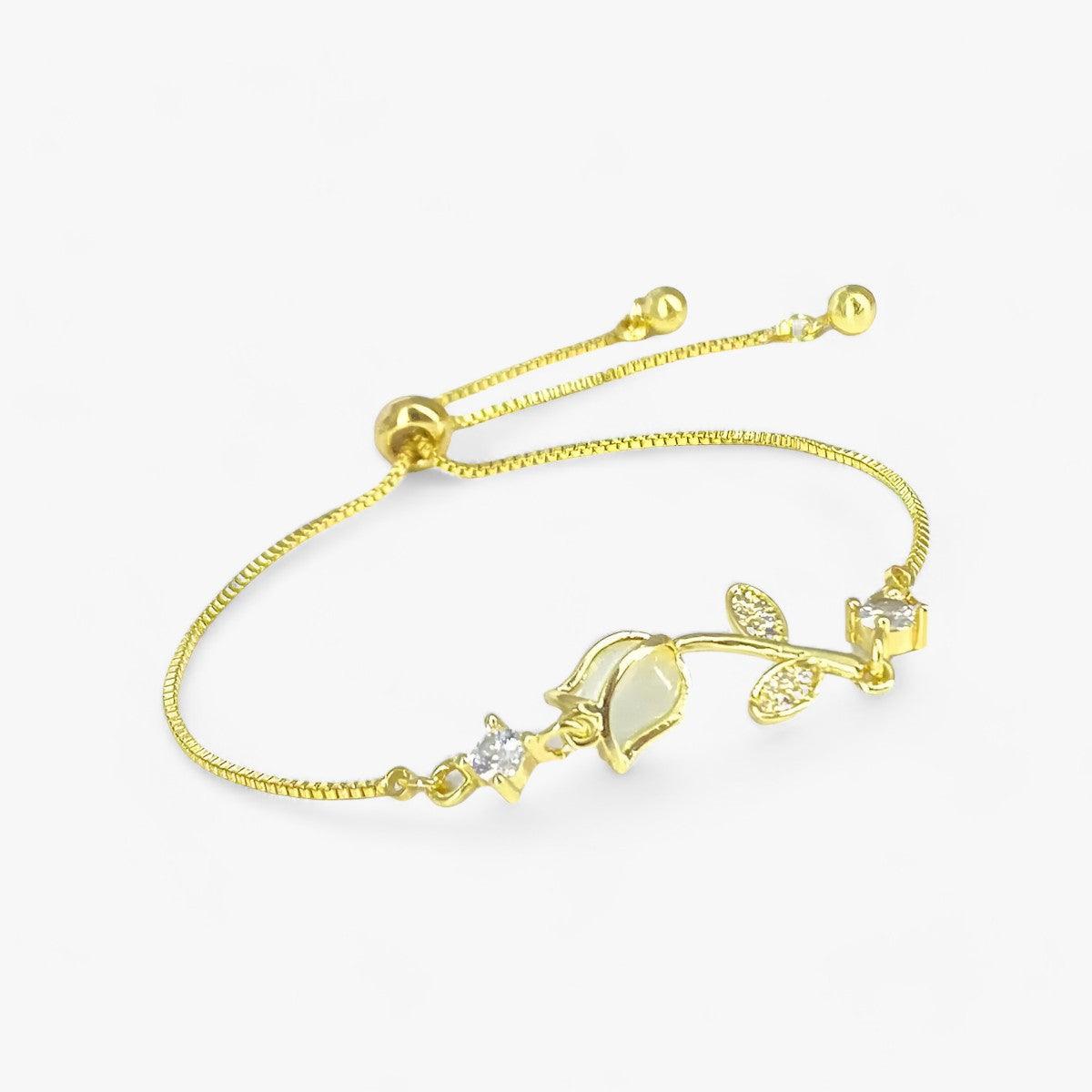 Isabella | Charm Armband - Voegt een vleugje verfijning toe aan je outfit