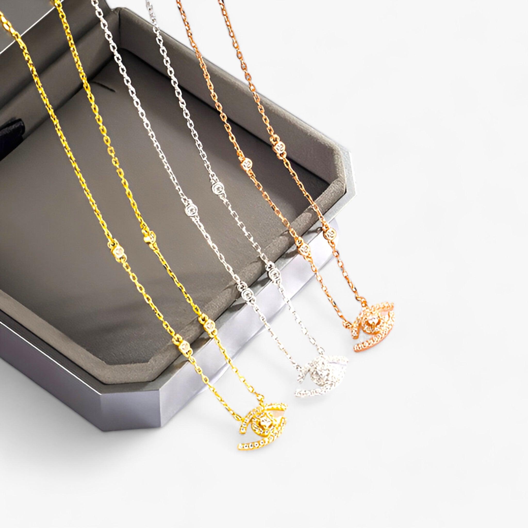 CELESTE | Luxe Ketting - Stijlvol Magic Eye Ontwerp voor Elke Gelegenheid